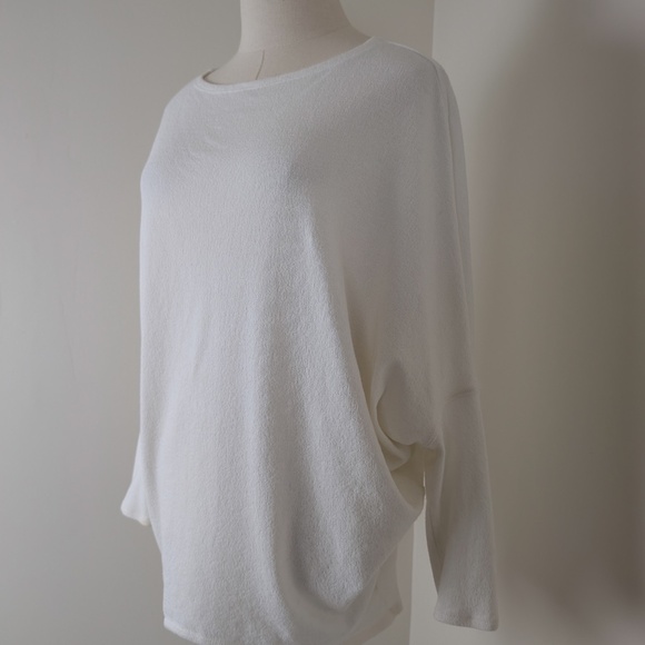 Audrey White Top 3/4 Sleeve Boat Neckline Dollman Sleeve - Picture 5 of 7